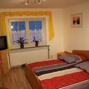 https://ferienwohnung-mit-4-schlafzimmer-fur-2-bis-9-gaste.nuremberg-hotels.org